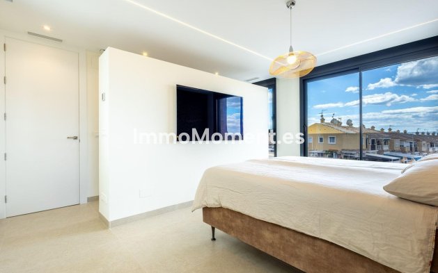 Reventa - Villa independiente - Torrevieja - Torrevieja Centro