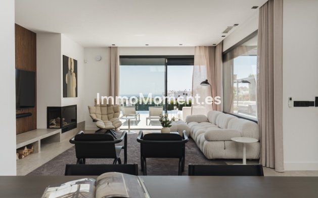 Reventa - Villa independiente - Estepona  - Estepona Centro