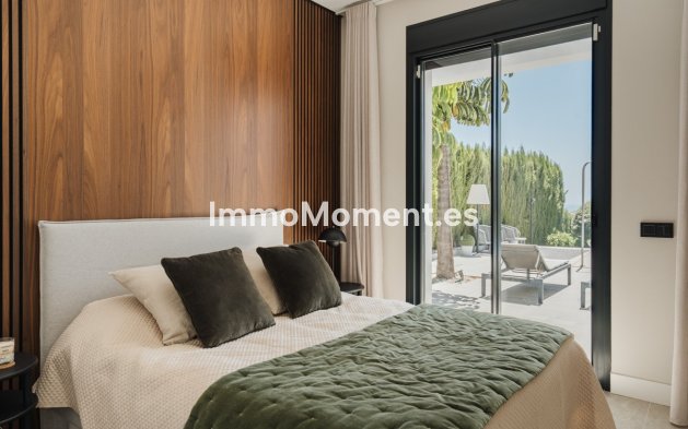Reventa - Villa independiente - Estepona  - Estepona Centro