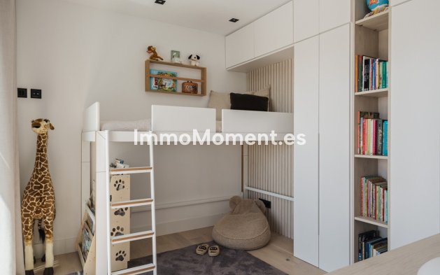 Reventa - Villa independiente - Estepona  - Estepona Centro