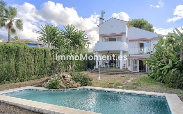 Wiederverkauf - Freistehende Villa - Marbella - Marbella Centro