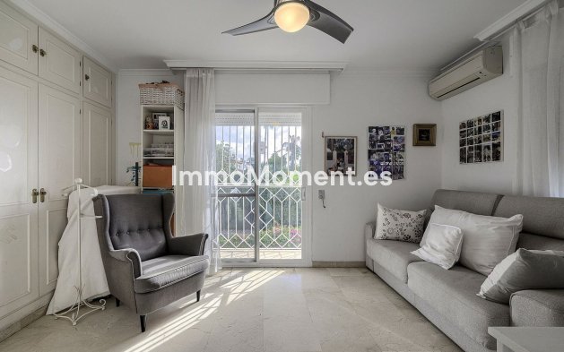 Wiederverkauf - Freistehende Villa - Marbella - Marbella Centro