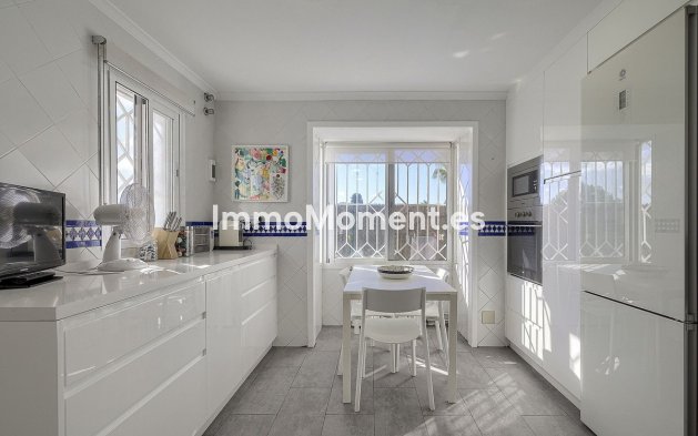Wiederverkauf - Freistehende Villa - Marbella - Marbella Centro