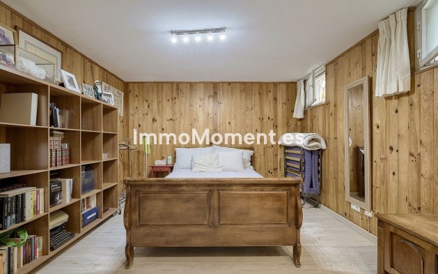 Wiederverkauf - Freistehende Villa - Marbella - Marbella Centro