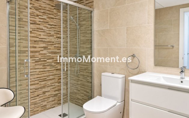 Resale - Apartment - Marbella - Guadalmina Alta