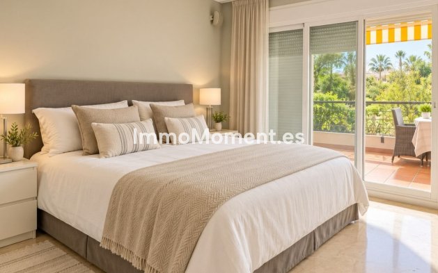 Resale - Apartment - Marbella - Guadalmina Alta