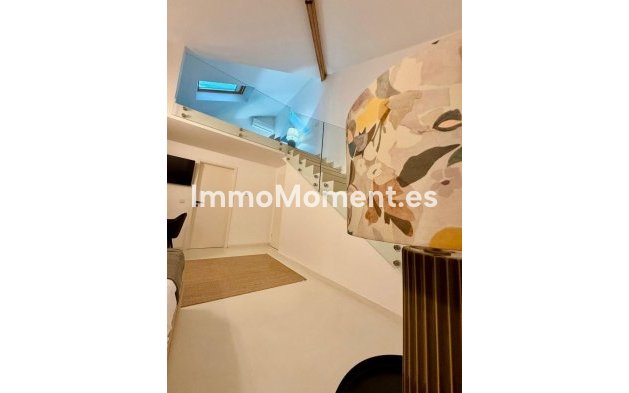 Reventa - Villa independiente - Estepona  - Estepona Centro