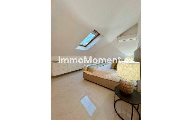 Reventa - Villa independiente - Estepona  - Estepona Centro