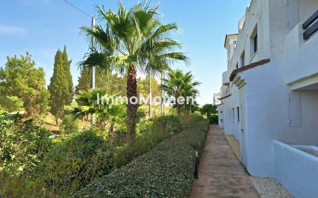 Resale - Apartment - Casares - Casares Playa