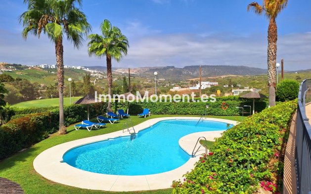 Resale - Apartment - Casares - Casares Playa