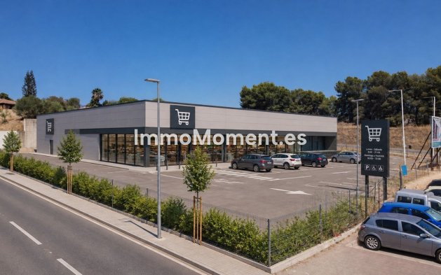 Resale - Plot - Inland  - Pizarra