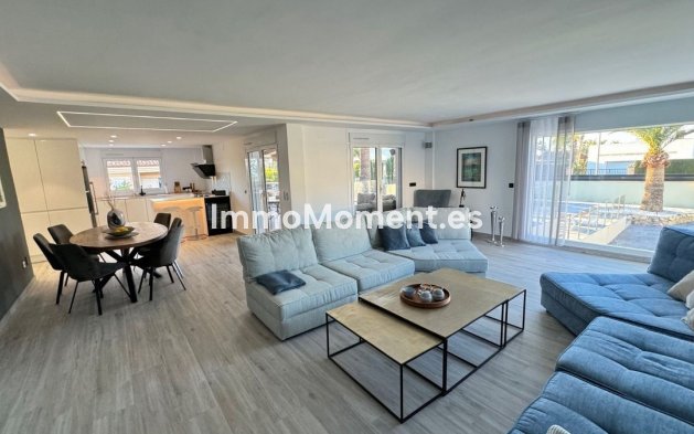Resale - Detached villa - Alfaz del Pi - L'Alfás del Pi Centro