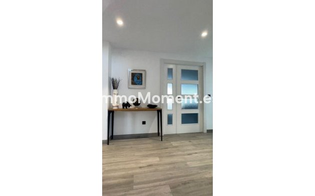 Resale - Detached villa - Alfaz del Pi - L'Alfás del Pi Centro