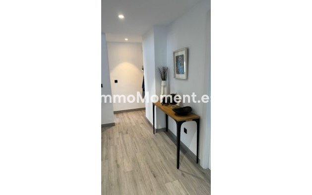 Resale - Detached villa - Alfaz del Pi - L'Alfás del Pi Centro