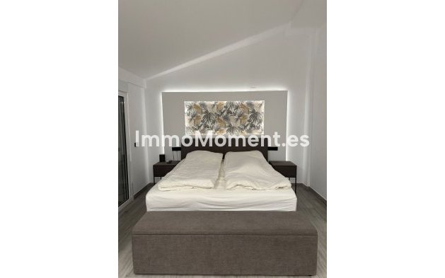Resale - Detached villa - Alfaz del Pi - L'Alfás del Pi Centro