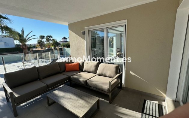 Resale - Detached villa - Alfaz del Pi - L'Alfás del Pi Centro