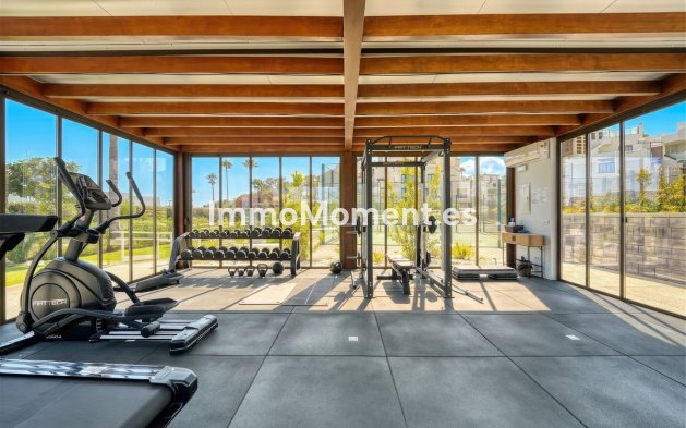 Revente - Appartement - Estepona  - Estepona Centro