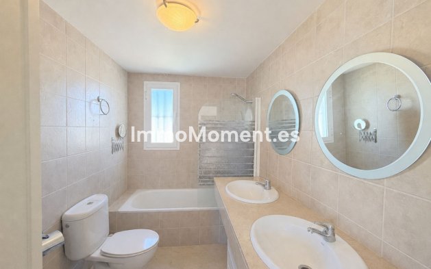 Resale - Apartment - Casares - Casares Playa