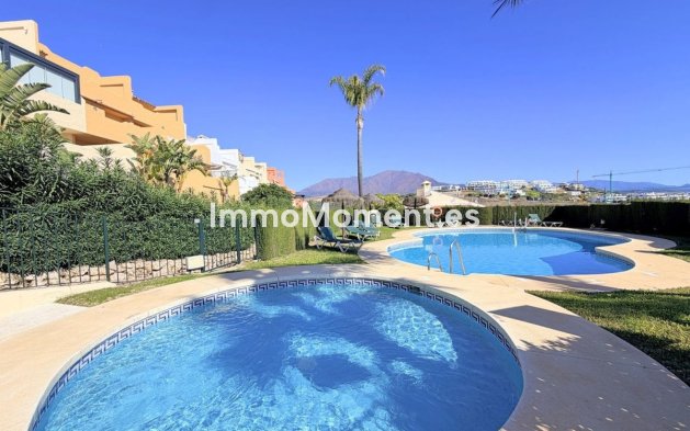 Resale - Apartment - Casares - Casares Playa