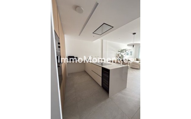 Reventa - Apartamento - Marbella - Santa Clara