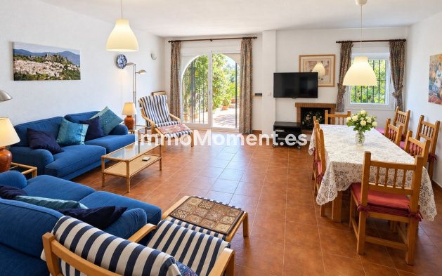 Resale - Townhouse - Casares - Casares Playa