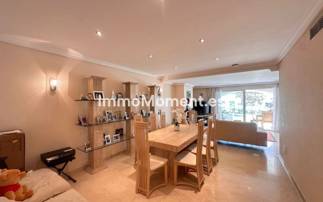 Wiederverkauf - Wohnung - Estepona  - Estepona Centro