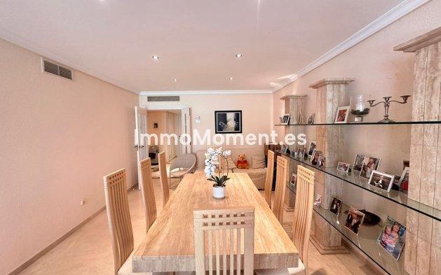 Wiederverkauf - Wohnung - Estepona  - Estepona Centro