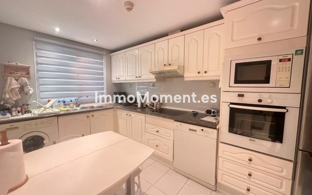 Wiederverkauf - Wohnung - Estepona  - Estepona Centro