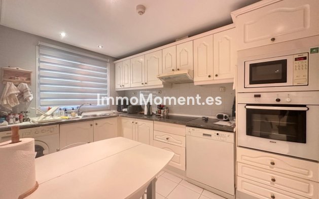 Wiederverkauf - Wohnung - Estepona  - Estepona Centro