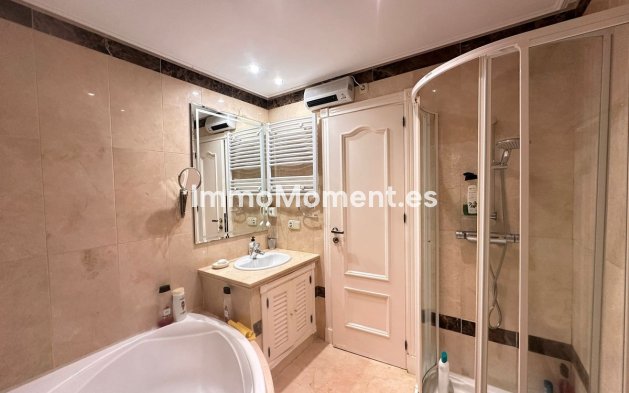 Wiederverkauf - Wohnung - Estepona  - Estepona Centro