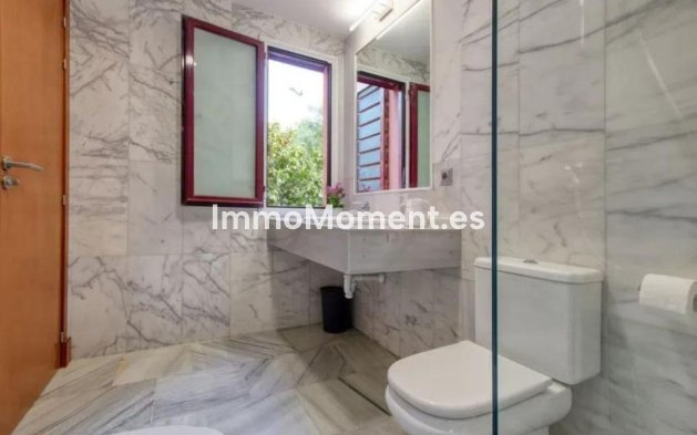 Reventa - Villa independiente - Estepona  - Estepona Centro