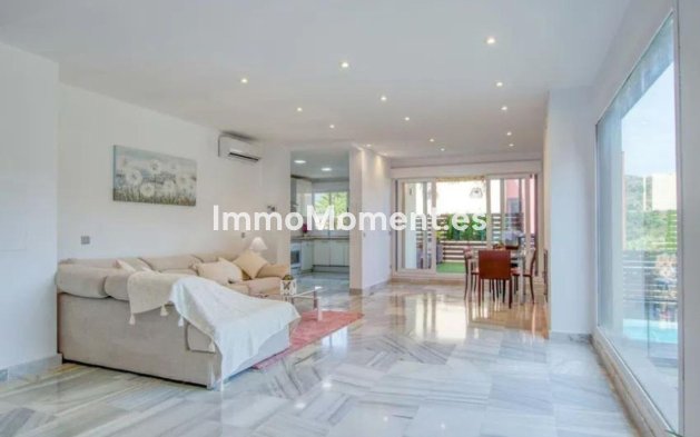 Reventa - Villa independiente - Estepona  - Estepona Centro