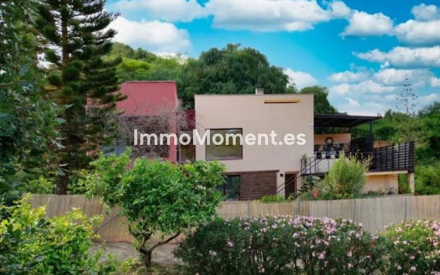 Reventa - Villa independiente - Estepona  - Estepona Centro