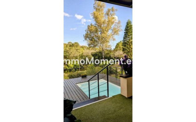 Reventa - Villa independiente - Estepona  - Estepona Centro