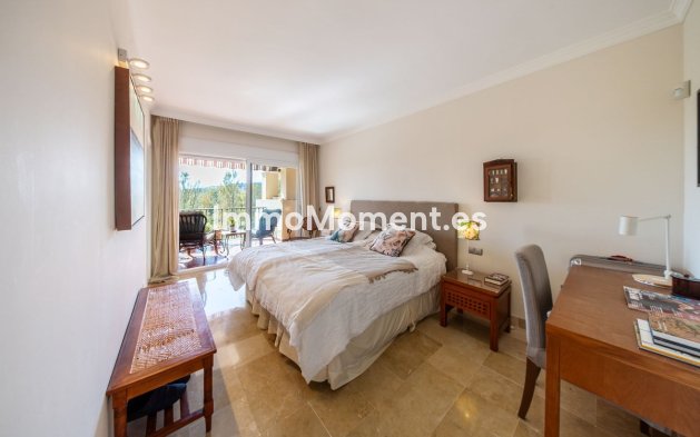 Revente - Appartement - Estepona  - Atalaya
