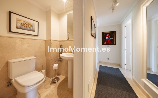 Revente - Appartement - Estepona  - Atalaya