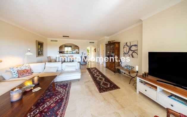 Revente - Appartement - Estepona  - Atalaya