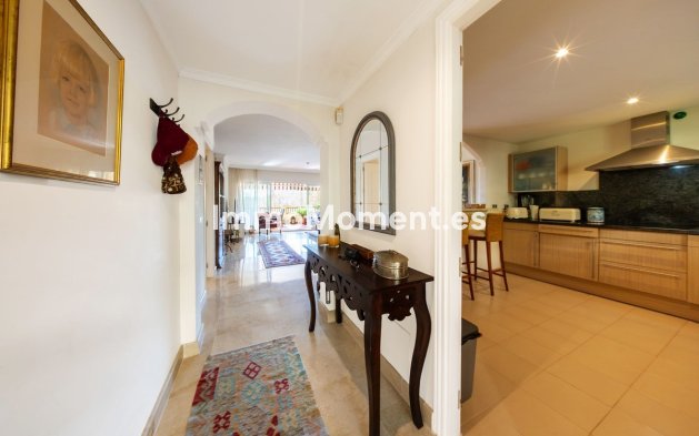 Revente - Appartement - Estepona  - Atalaya
