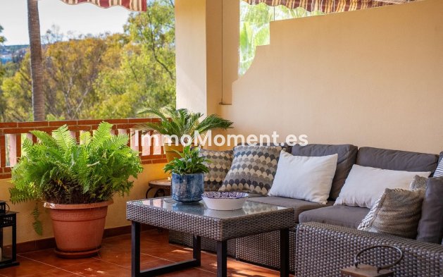 Revente - Appartement - Estepona  - Atalaya