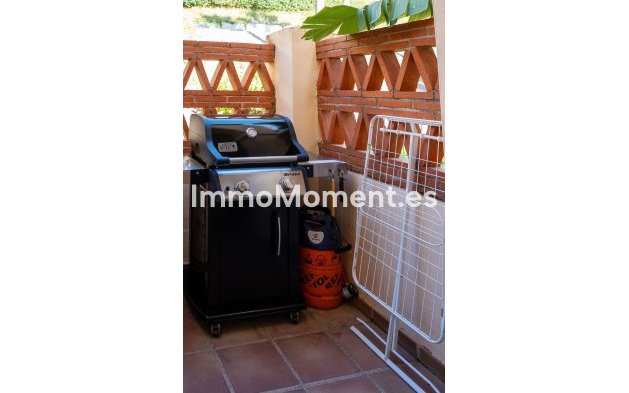 Revente - Appartement - Estepona  - Atalaya