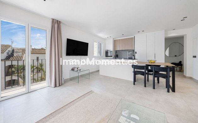 Reventa - Apartamento - Estepona  - Estepona Centro