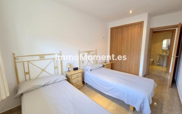 Resale - Apartment - Manilva - La Duquesa