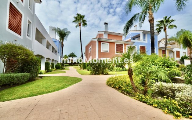Wiederverkauf - Wohnung - Estepona  - New Golden Mile