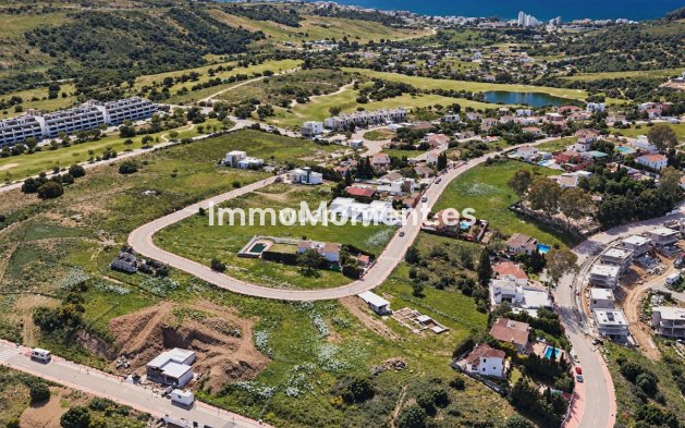 Reventa - Parcela - Estepona  - Estepona Centro
