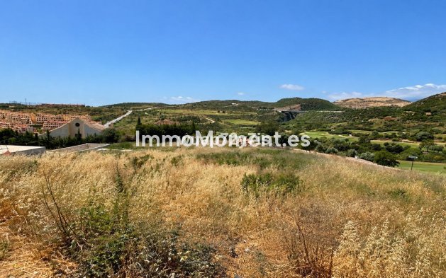 Reventa - Parcela - Estepona  - Estepona Centro