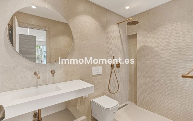 Resale - Townhouse - Marbella - Altos de los Monteros