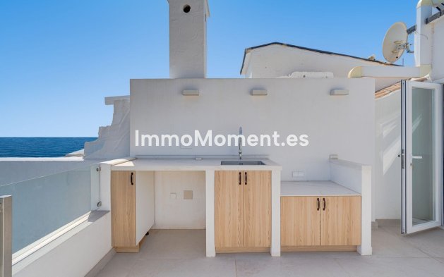 Resale - Townhouse - Marbella - Altos de los Monteros
