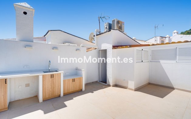 Resale - Townhouse - Marbella - Altos de los Monteros