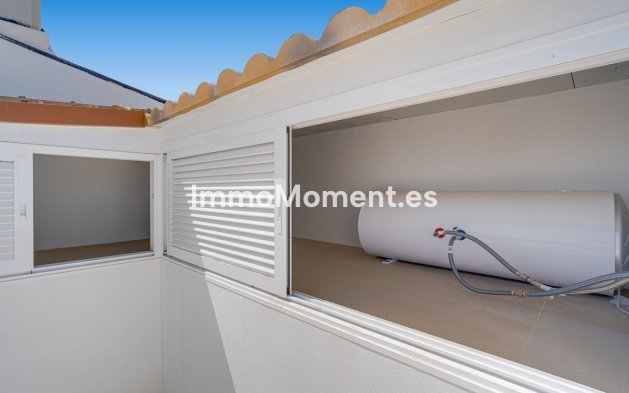 Resale - Townhouse - Marbella - Altos de los Monteros