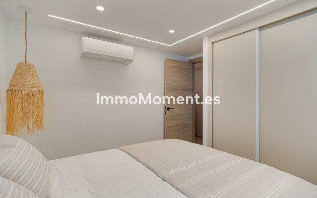 Resale - Townhouse - Marbella - Altos de los Monteros